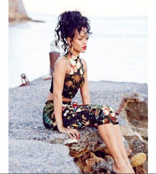 Rihanna'nın yeni klibinden görüntüler