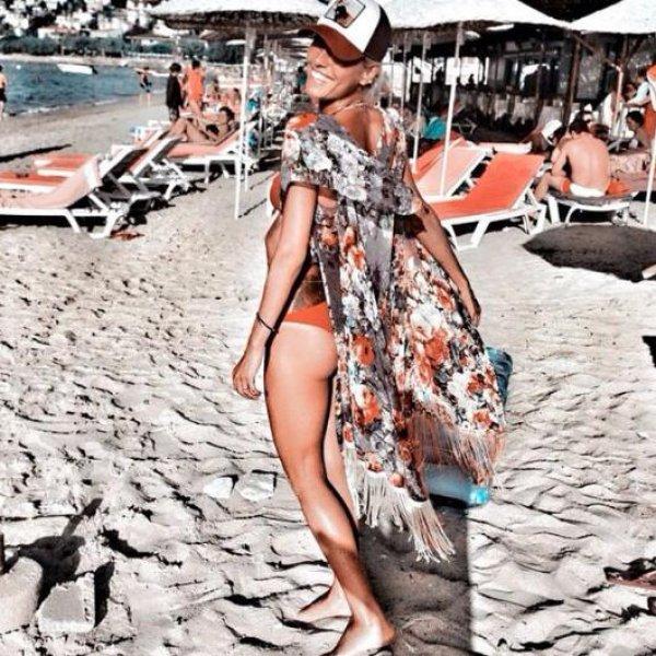 Vefalı gelin Çağla Şıkel