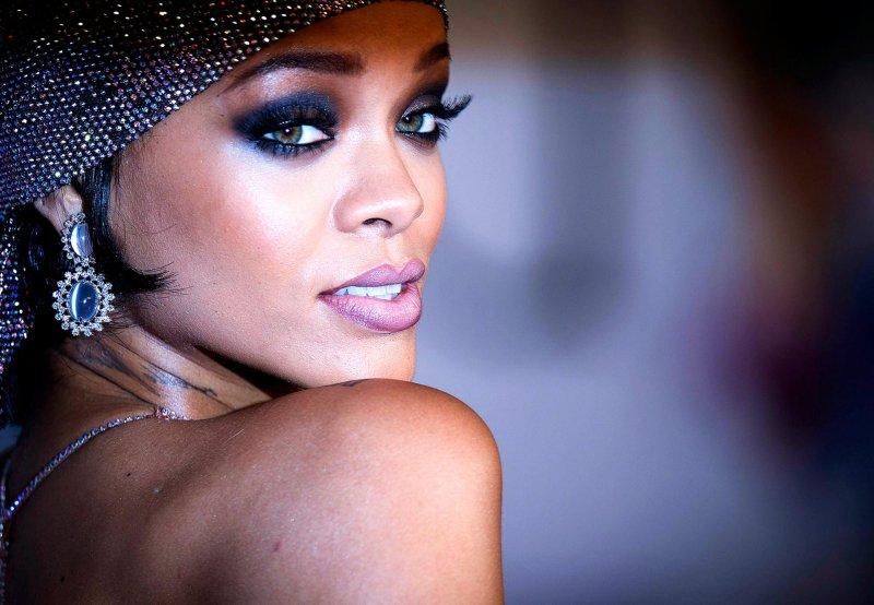 Rihanna'nın yeni klibinden görüntüler