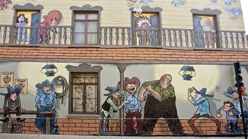 Belçika sokaklarını çizgi film kahramanları süsledi