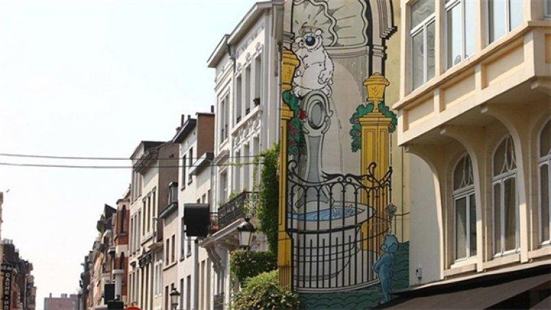 Belçika sokaklarını çizgi film kahramanları süsledi