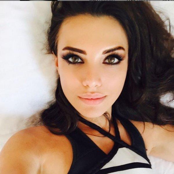 Ünlülerin objektifinden 9 Temmuz Instagram paylaşımları 