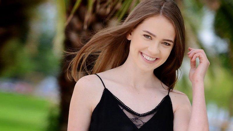 Güzel oyuncu Ece Çeşmioğlu’nun inanılmaz değişimi 