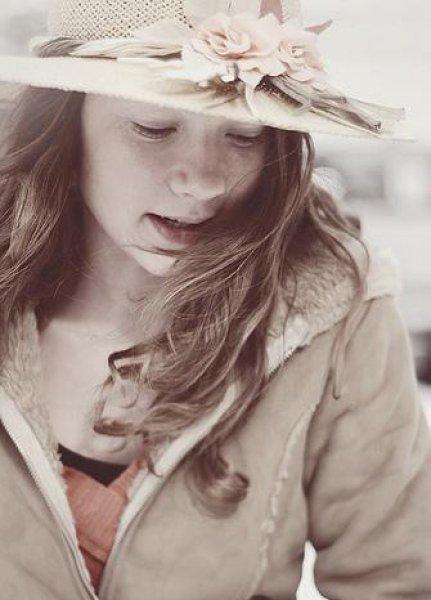 Güzel oyuncu Ece Çeşmioğlu’nun inanılmaz değişimi 