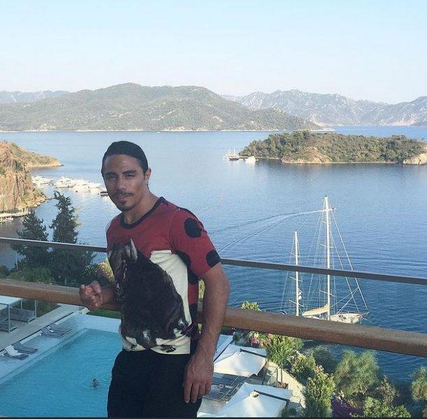 Ünlülerden 14 Temmuz Instagram paylaşımları 