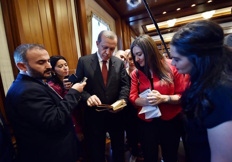 Cumhurbaşkanlığı Külliyesi muhabirlere gezdirildi