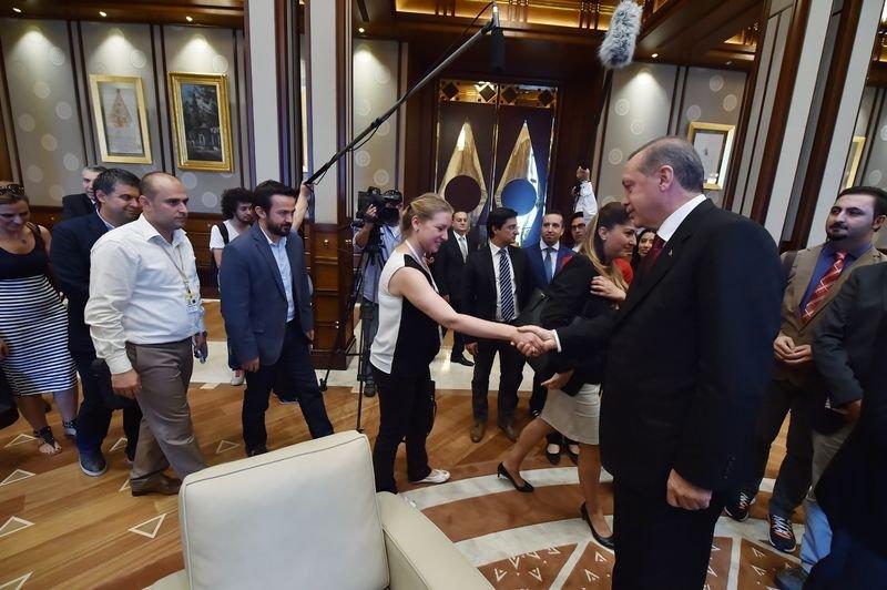 Cumhurbaşkanlığı Külliyesi muhabirlere gezdirildi