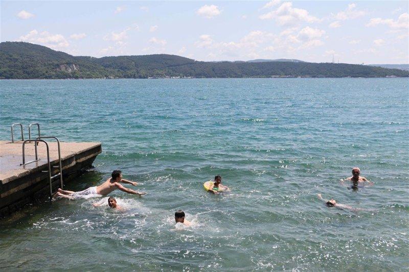 İstanbul boşaldı sahiller doldu