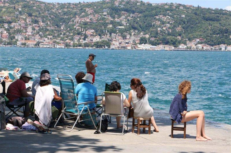 İstanbul boşaldı sahiller doldu