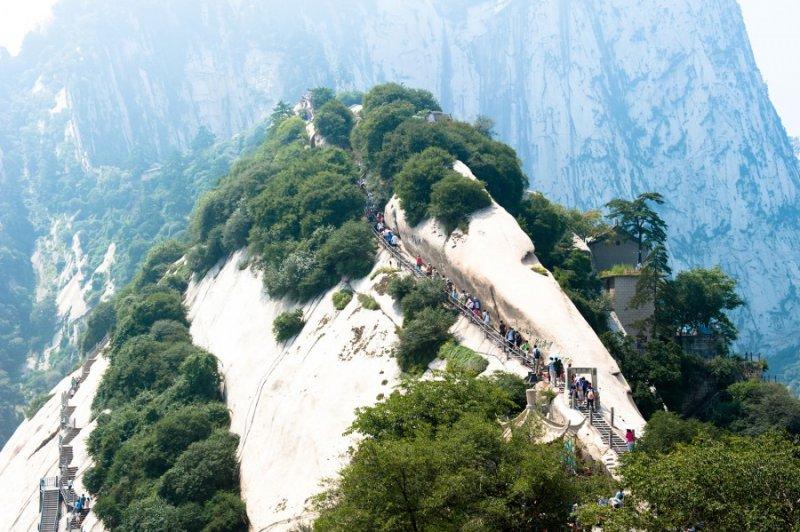 Dünyanın en tehlikeli turistlik yeri  Daoist tapınağı