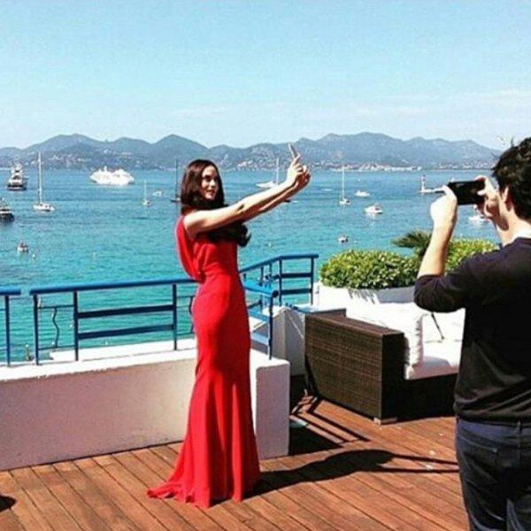 Fahriye Evcen ablası Ayşen Evcen'in fotoğrafını paylaştı 