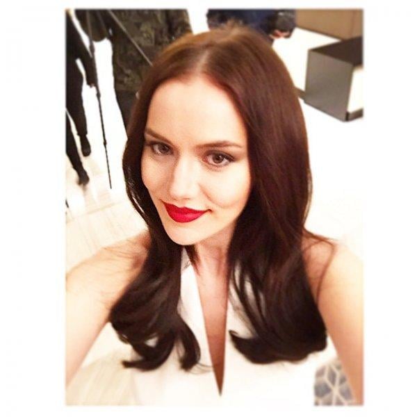 Fahriye Evcen ablası Ayşen Evcen'in fotoğrafını paylaştı 