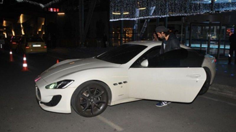 Yıldız sporcuların lüks arabaları 