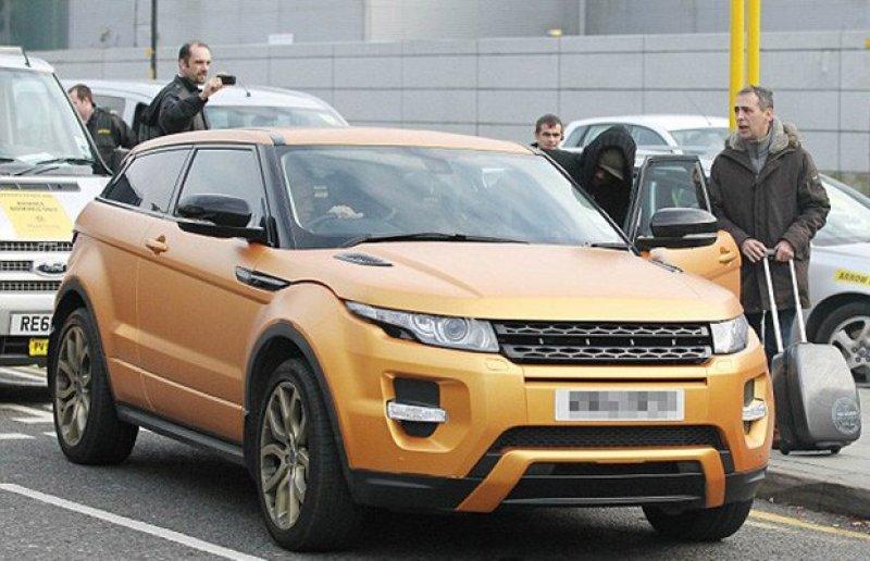 Yıldız sporcuların lüks arabaları 