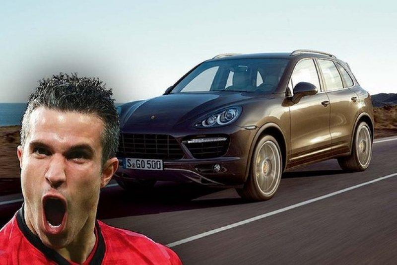 Yıldız sporcuların lüks arabaları 