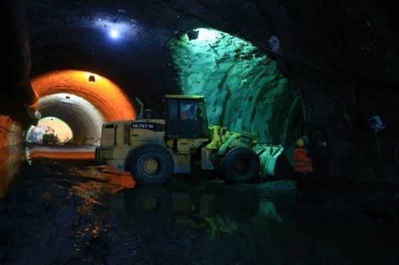 Mahmutbey-Mecidiyeköy metrosunda son durum