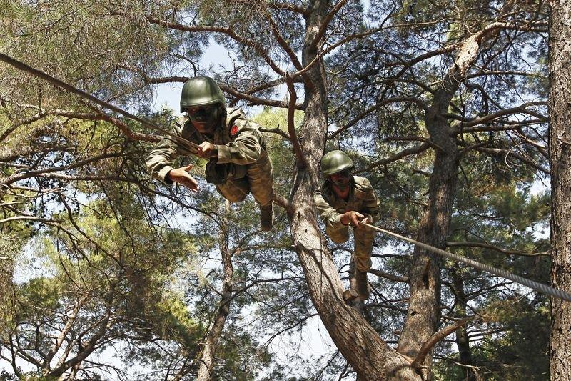 'Şanlı yuva' Kara Harp Okulu eğitimi