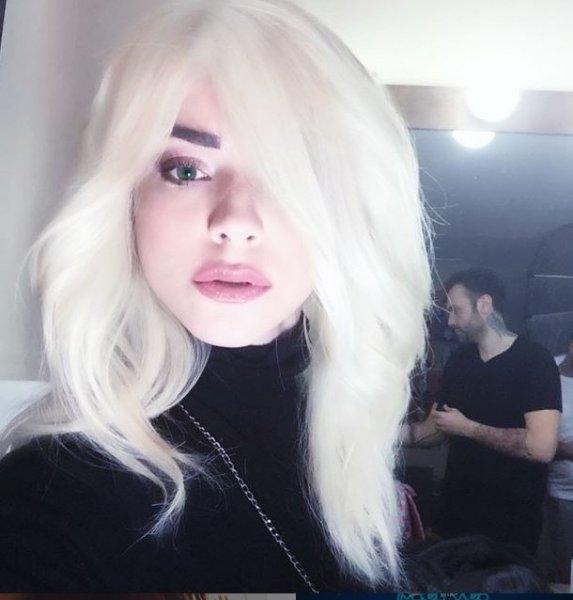 Güzel oyuncu Merve Boluğur'un Instagram fotoğrafları 