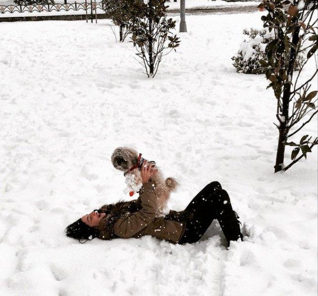 Güzel oyuncu Merve Boluğur'un Instagram fotoğrafları 