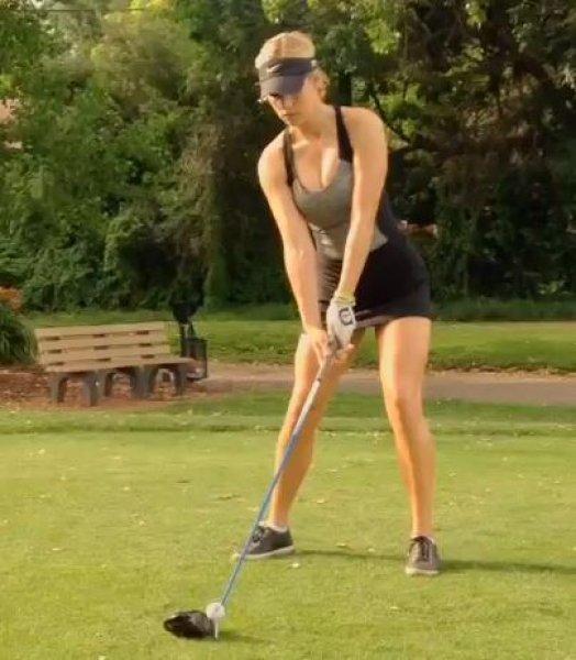 Instagram'ın yeni yıldızı golfçü Paige Spiranac