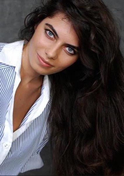 Ceren Hindistan doğum kilolarını nasıl verdiğini açıkladı