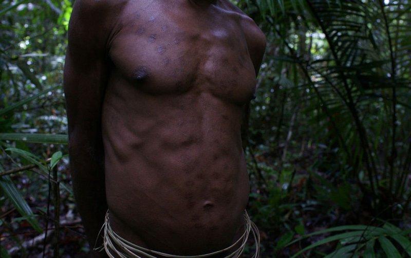 Dünyanın en son yaşayan yamyam kabilesi Korowailer