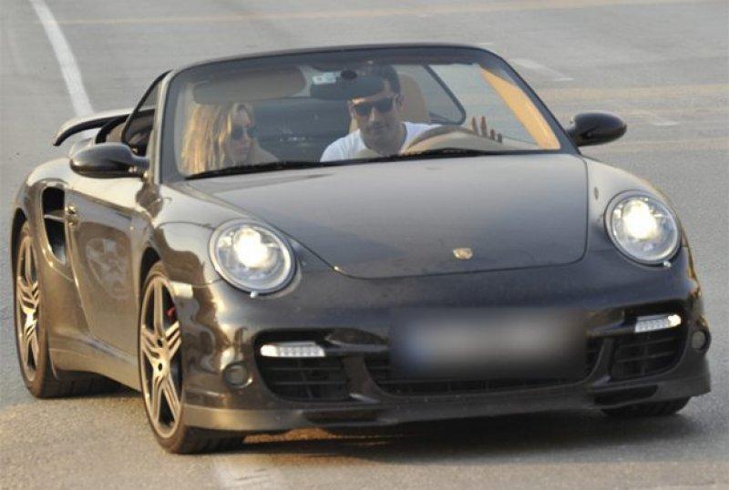 Sinem Kobal Kenan İmirzalıoğlu'nun teklifini kabul etmedi