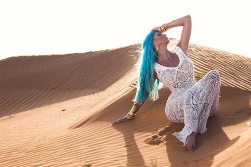 Beşiktaş’ın yengesi Jelena Karleusa Dubai’yi fethetti - Resim 2