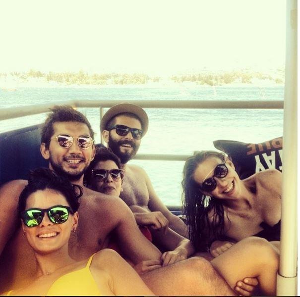 Güzel oyuncu Özge Özpirinçci'nin Instagram halleri