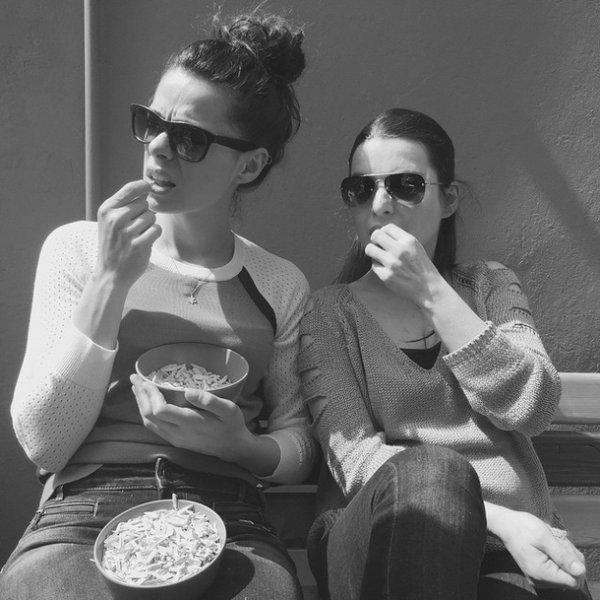 Güzel oyuncu Özge Özpirinçci'nin Instagram halleri