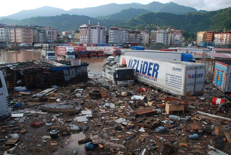 Artvin'de sel felaketi