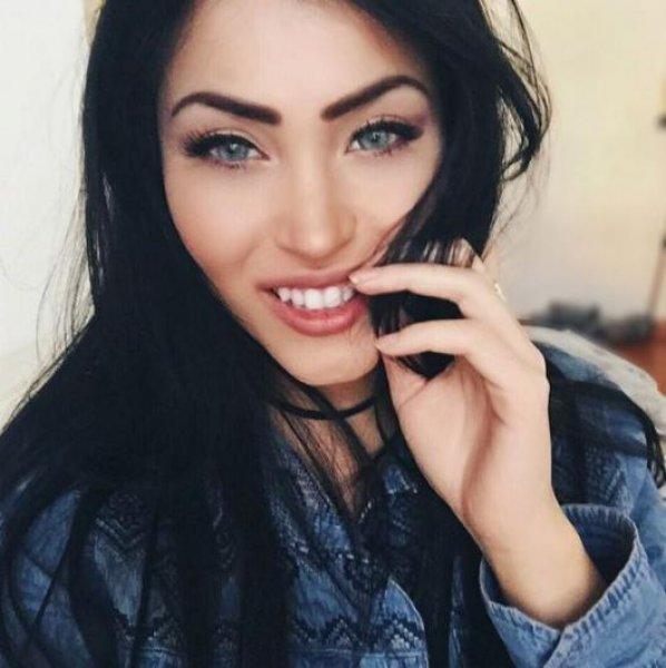 Instagram'ın yeni gözdesi güzel model Claudia Alende - Resim 21
