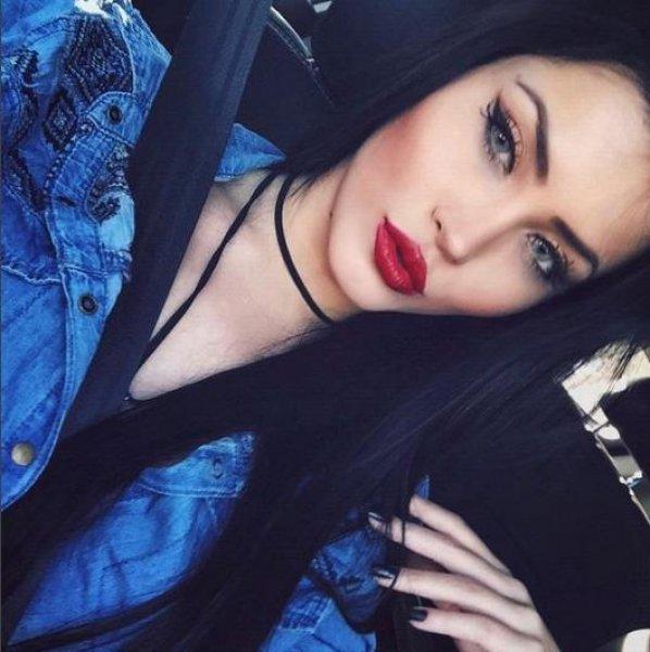 Instagram'ın yeni gözdesi güzel model Claudia Alende - Resim 16