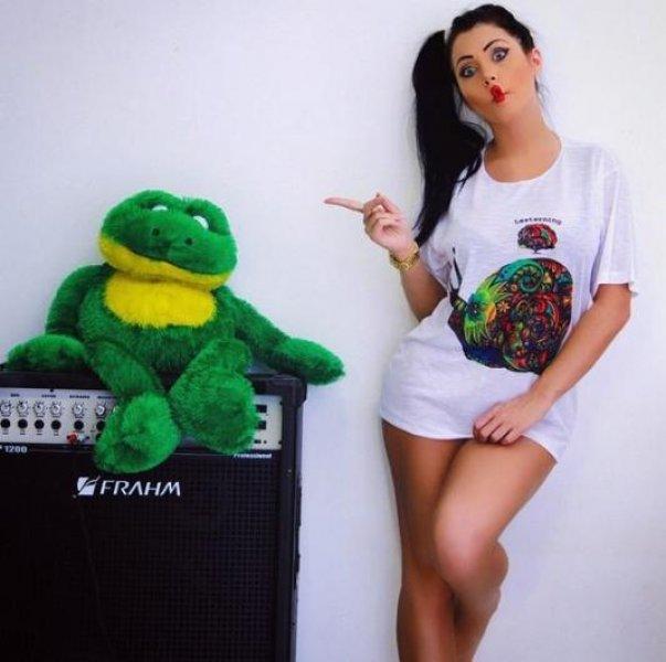 Instagram'ın yeni gözdesi güzel model Claudia Alende - Resim 2
