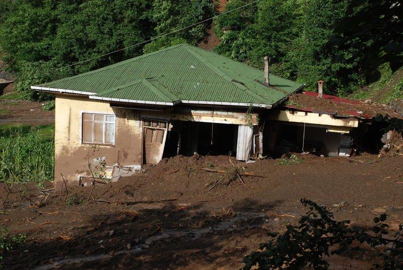 Artvin'de sel felaketi