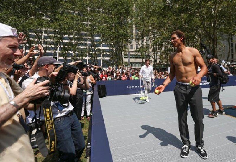 Ünlü tenisçi Rafael Nadal rakiplerini soydu