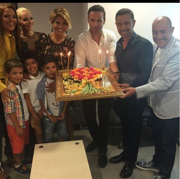 Ünlülerden 26 Ağustos Instagram paylaşımları 