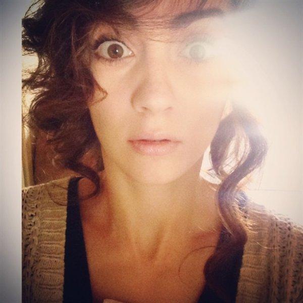 Güneşin Kızları dizisinin Nazlı'sı Burcu Özberk'in Instagram halleri 