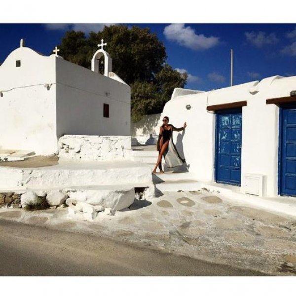 Ünlülerden 26 Ağustos Instagram paylaşımları 