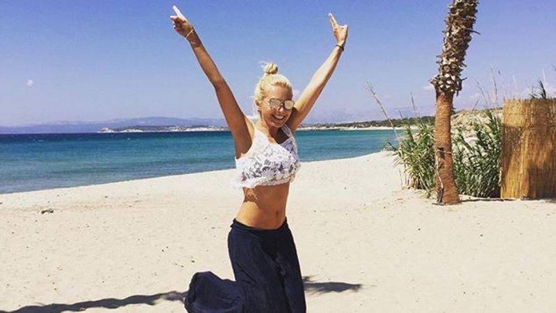 Ünlülerden 26 Ağustos Instagram paylaşımları 