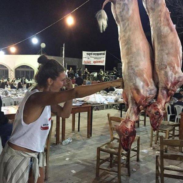 Ünlülerden 26 Ağustos Instagram paylaşımları 