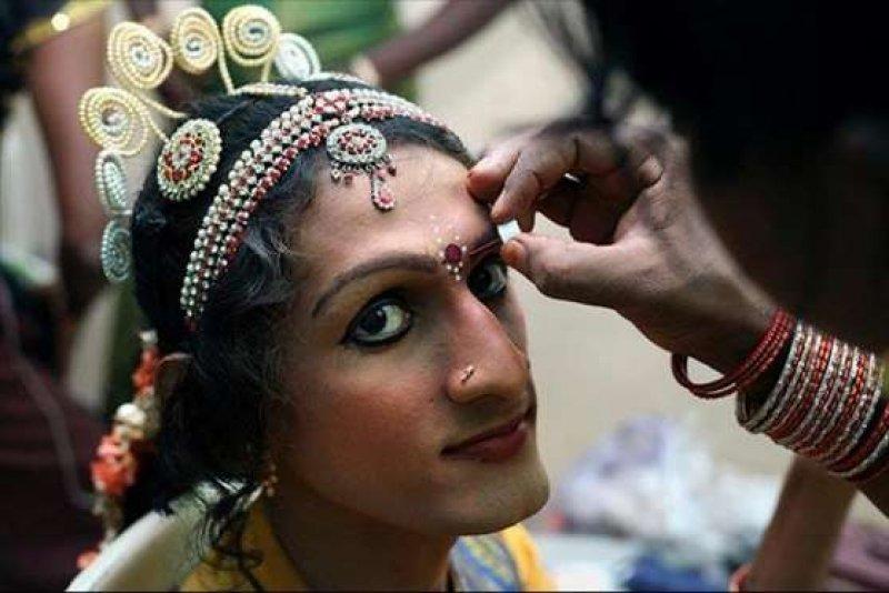 İlginç kabilelerin ilginç gelenekleri 