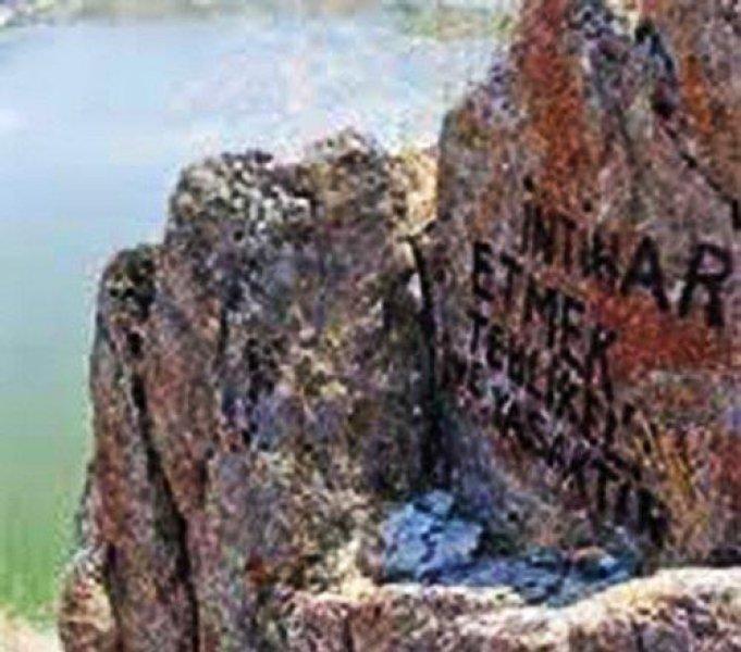 Akıllara zarar yasak tabelalar