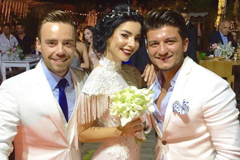 Merve Boluğur ile Murat Dalkılıç'ın ikinci düğünü