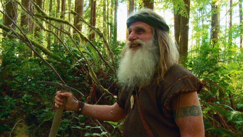 Mick Dodge 25 yıldır ağaç kovuğunda yaşıyor 