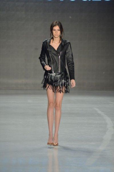 Defne Samyeli'nin kızı Deren Talu