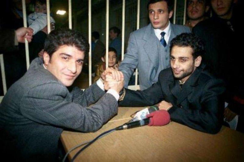 Bir dönem hapis yatan ünlüler