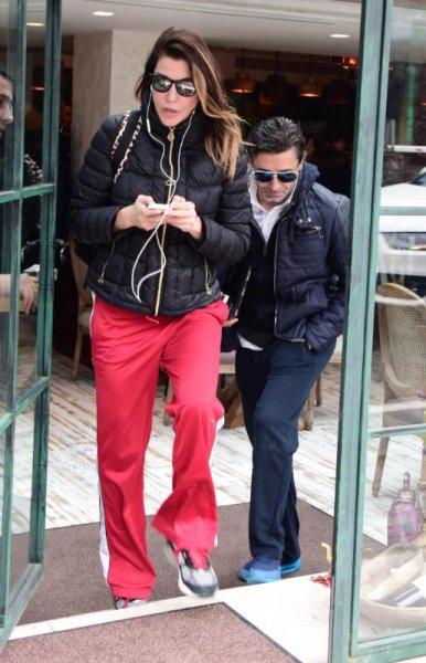 Deniz Akkaya sevgilisi Murat Varol'dan dayak yedi