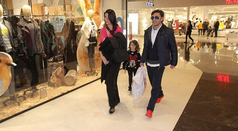 Deniz Akkaya sevgilisi Murat Varol'dan dayak yedi