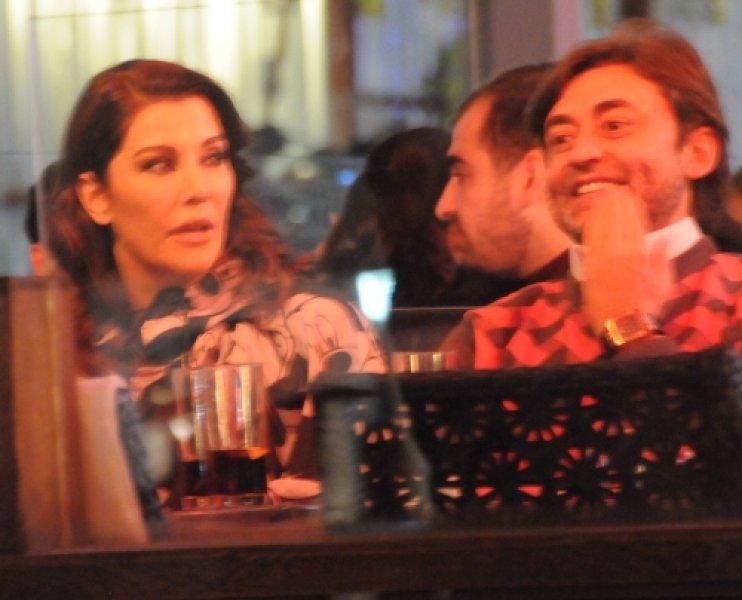 Deniz Akkaya sevgilisi Murat Varol'dan dayak yedi